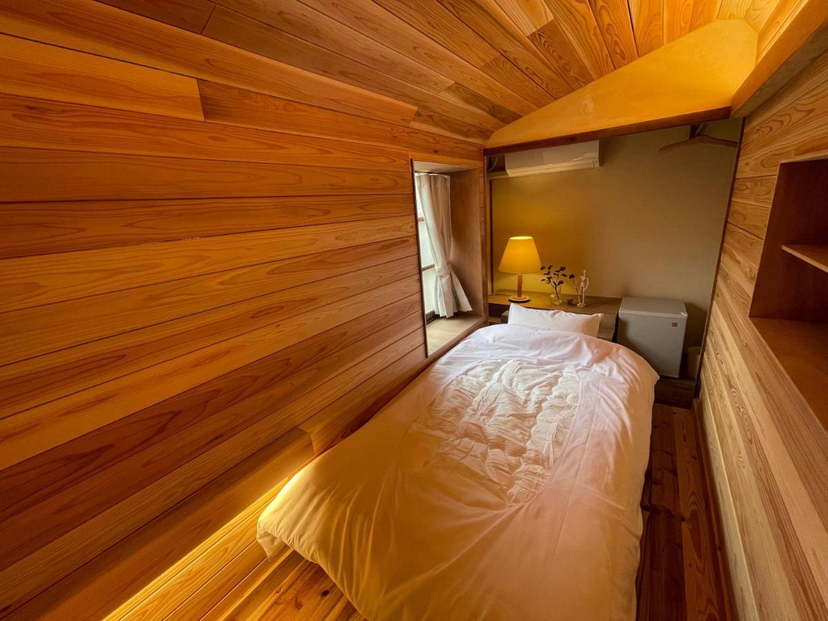 岡邸 Apartman Tonoso Kültér fotó