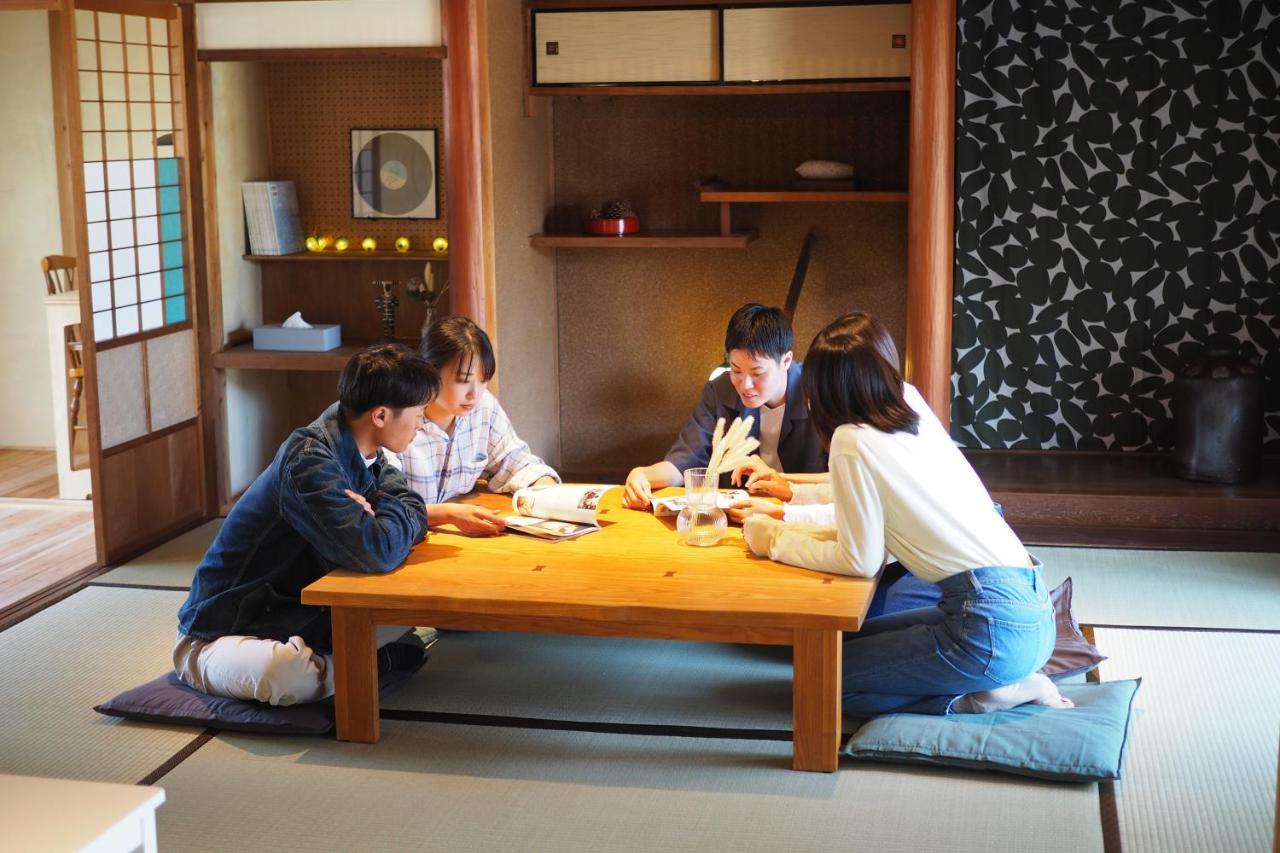 岡邸 Apartman Tonoso Kültér fotó
