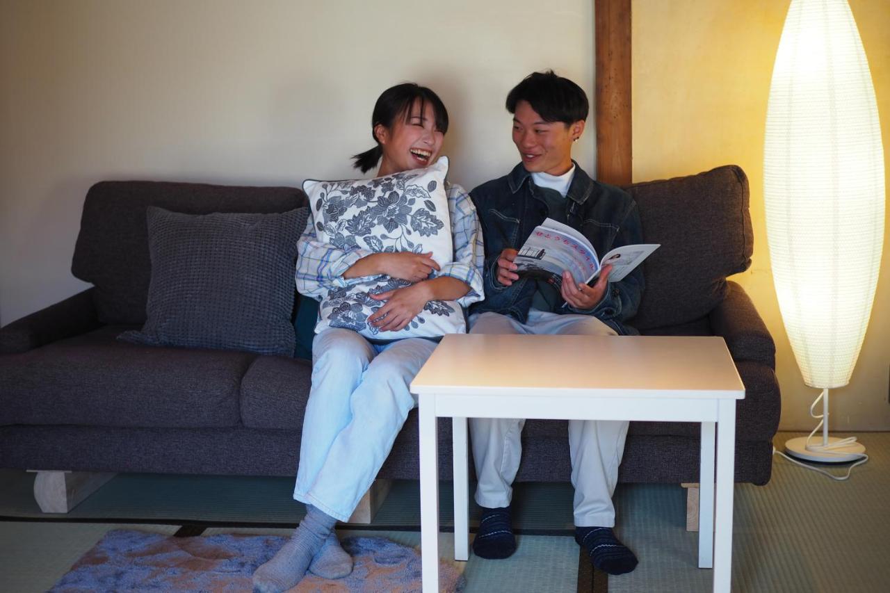 岡邸 Apartman Tonoso Kültér fotó
