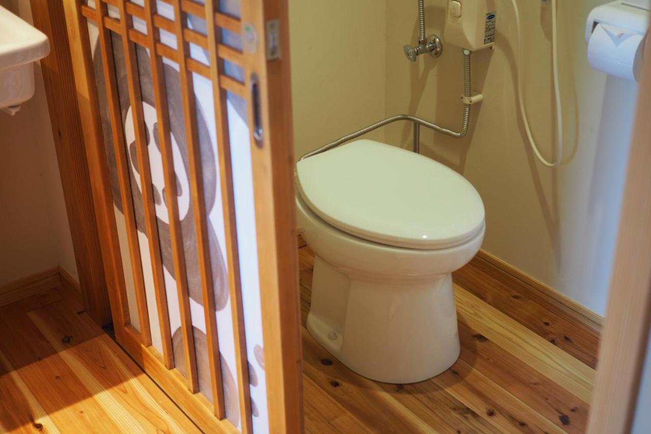 岡邸 Apartman Tonoso Kültér fotó