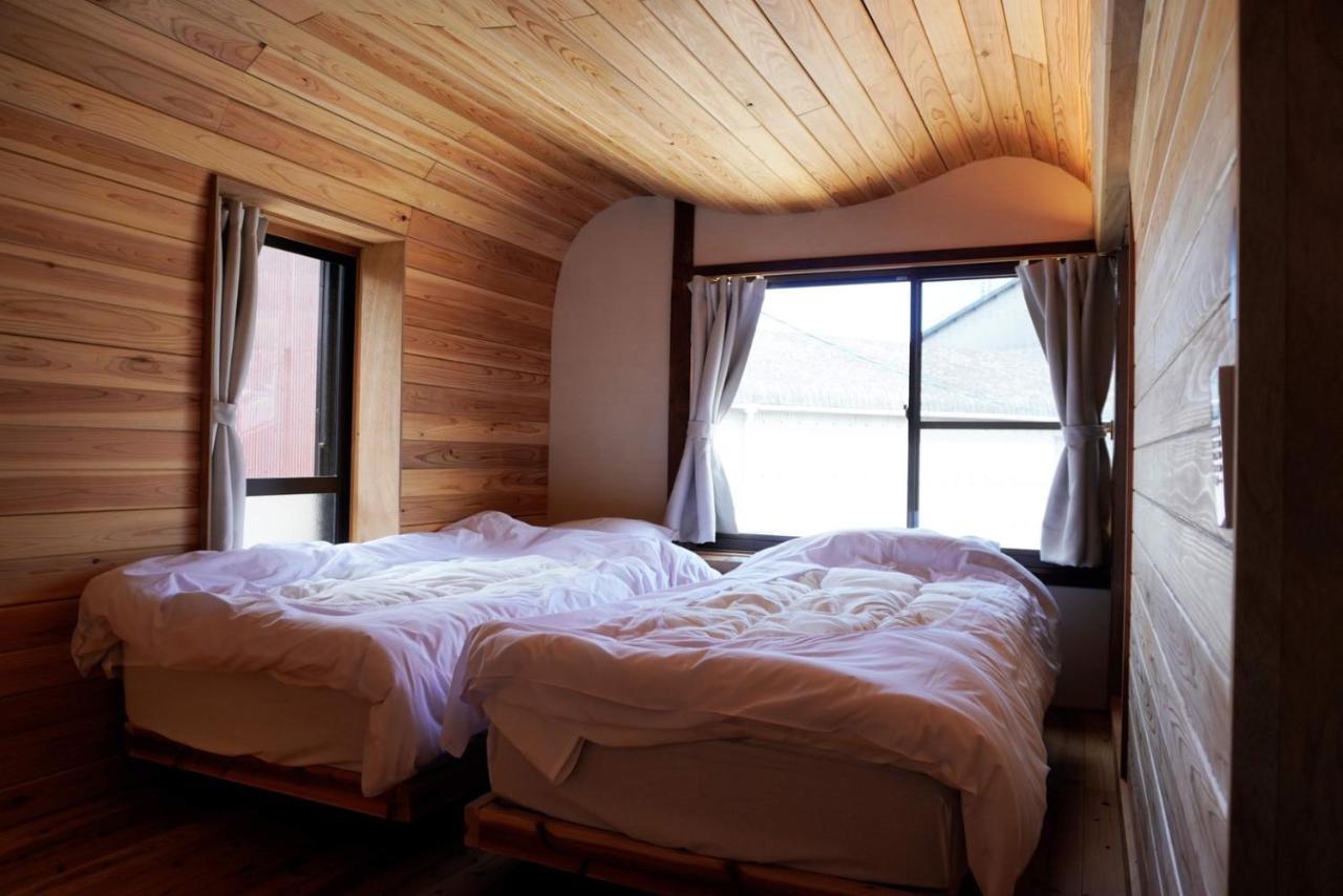 岡邸 Apartman Tonoso Kültér fotó